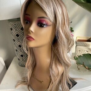 Belle Tress City Collection Liverpool milkshake Blonde-R